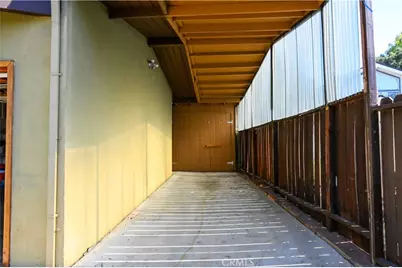 15511 Woodcrest Drive, Sherman Oaks, CA 91403 - Photo 29