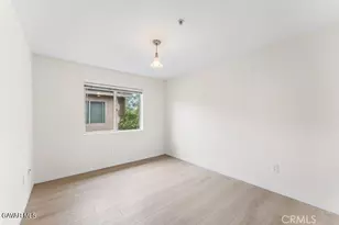 14618 Gilmore St, Van Nuys, CA 91411 - Photo 13