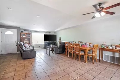17133 Mesquite Rd, Apple Valley, CA 92307 - Photo 9