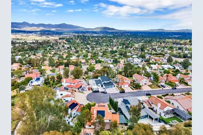 13043 Garris Avenue, Granada Hills, CA 91344 - Photo 43