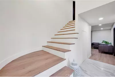 13043 Garris Avenue, Granada Hills, CA 91344 - Photo 23