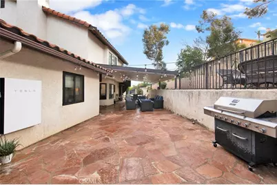 13043 Garris Avenue, Granada Hills, CA 91344 - Photo 37