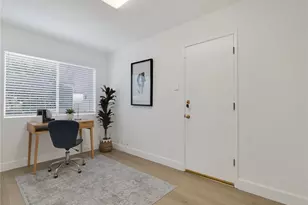 22649 Town Crier Rd, Calabasas, CA 91302 - Photo 19