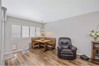 28137 Oaklar Drive, Saugus, CA 91350 - Photo 17