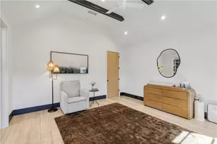 4050 Contera Rd, Encino, CA 91436 - Photo 47
