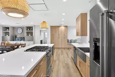 17831 Fullerfarm Street, Northridge, CA 91325 - Photo 13