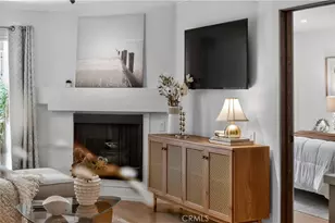 5550 Owensmouth, Woodland Hills, CA 91367 - Photo 11