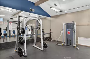 5550 Owensmouth, Woodland Hills, CA 91367 - Photo 43