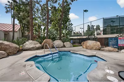 5550 Owensmouth #123, Woodland Hills, CA 91367 - Photo 35