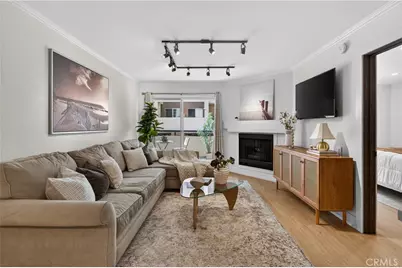 5550 Owensmouth #123, Woodland Hills, CA 91367 - Photo 9