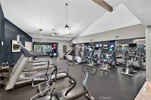 5550 Owensmouth, Woodland Hills, CA 91367 - Photo 41