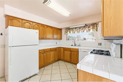 4720 Reeder Avenue, Oxnard, CA 93033 - Photo 3