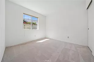 31918 Gelding, Castaic, CA 91384 - Photo 17