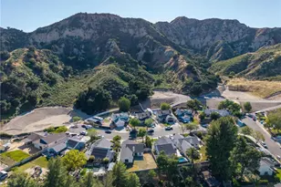 31918 Gelding, Castaic, CA 91384 - Photo 39
