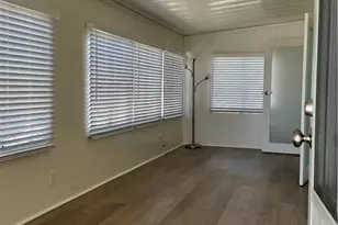 8801 Eton, Canoga Park, CA 91304 - Photo 5