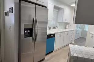 8801 Eton, Canoga Park, CA 91304 - Photo 15