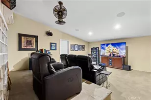 4479 Azalia Dr, Tarzana, CA 91356 - Photo 13