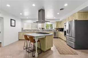 4479 Azalia Dr, Tarzana, CA 91356 - Photo 5