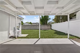 906 W Poplar St, Compton, CA 90220 - Photo 31