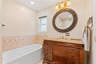 13405 Tiara St, Los Angeles, CA 91401 - Photo 25