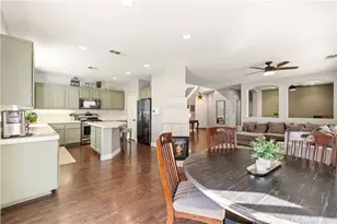 27641 Cordovan Dr, Canyon Country, CA 91351 - Photo 11