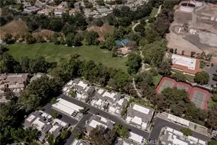 23971 Arroyo Park Dr, Valencia, CA 91355 - Photo 29