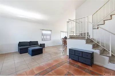 43920 Comstock, Lancaster, CA 93535 - Photo 3