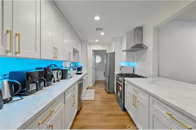 9846 Monogram Ave, Northridge, CA 91343 - Photo 27