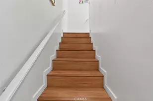 13901 Olive View Ln, Sylmar, CA 91342 - Photo 17