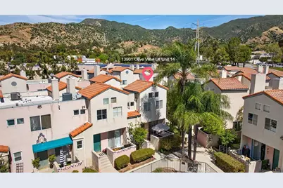 13901 Olive View Lane #14, Sylmar, CA 91342 - Photo 43