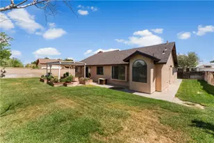 38027 Raintree, Palmdale, CA 93552 - Photo 35