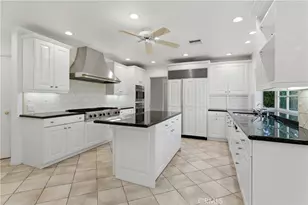 19803 Linnet St, Woodland Hills, CA 91364 - Photo 11