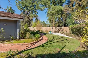 19803 Linnet St, Woodland Hills, CA 91364 - Photo 47