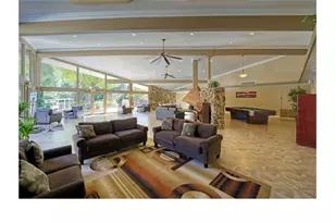 4201 Topanga Canyon Blvd, Woodland Hills, CA 91364 - Photo 23