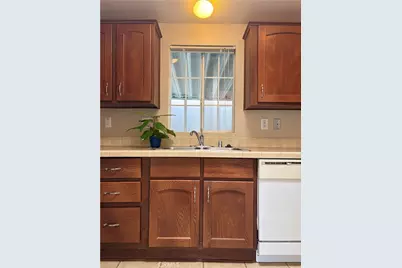 4201 Topanga Canyon Boulevard #21, Woodland Hills, CA 91364 - Photo 5