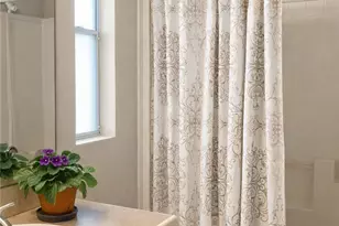 4201 Topanga Canyon Blvd, Woodland Hills, CA 91364 - Photo 5