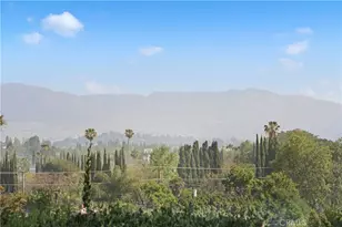 23929 Crosson, Woodland Hills, CA 91367 - Photo 17