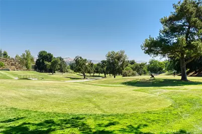 26333 Long Oak Drive, Newhall, CA 91321 - Photo 37