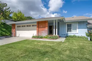 26333 Long Oak Dr, Newhall, CA 91321 - Photo 19