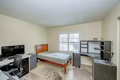 26333 Long Oak Drive, Newhall, CA 91321 - Photo 11