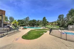 26333 Long Oak Dr, Newhall, CA 91321 - Photo 25