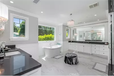 14234 Greenleaf Street, Sherman Oaks, CA 91423 - Photo 31