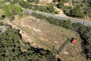 42135 San Francisquito Canyon Rd, Lake Hughes, CA 93532 - Photo 47