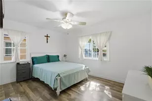 6836 Aura, Reseda, CA 91335 - Photo 19