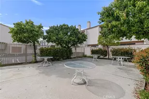 10231 Independence, Chatsworth, CA 91311 - Photo 31