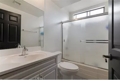 10231 Independence #C17, Chatsworth, CA 91311 - Photo 19