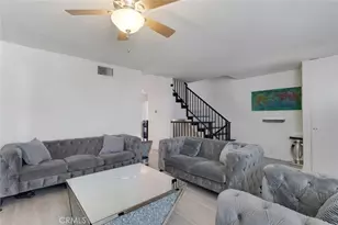 10231 Independence, Chatsworth, CA 91311 - Photo 7