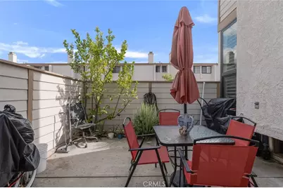 10231 Independence #C17, Chatsworth, CA 91311 - Photo 27