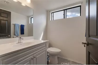 10231 Independence #C17, Chatsworth, CA 91311 - Photo 17