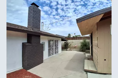 11662 Glamis Street, Sylmar, CA 91342 - Photo 19